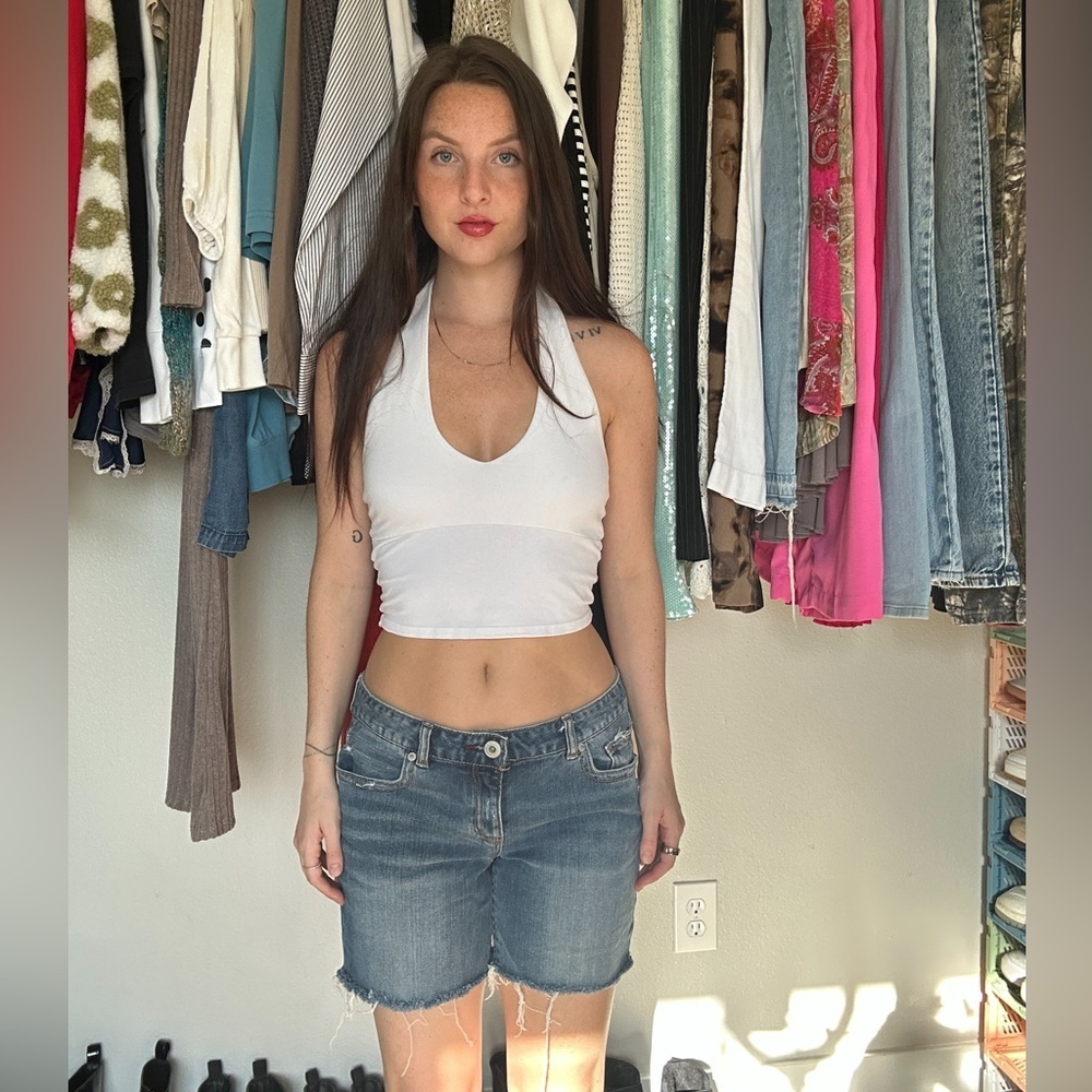 Aeropostale denim low rise cut-off shorts - Picture 2 of 8